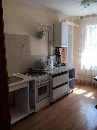 Апартаменты Galytska Apartment Ивано-Франковск Апартаменты с 2 спальнями-3