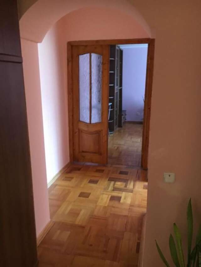 Апартаменты Galytska Apartment Ивано-Франковск-32